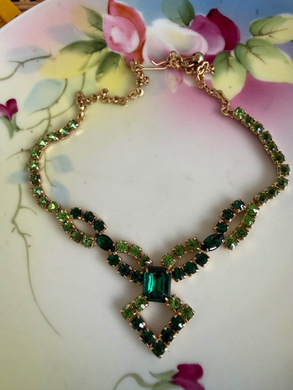 Vintage 50's Light and Dark Green Rhinestone Necklace Bling